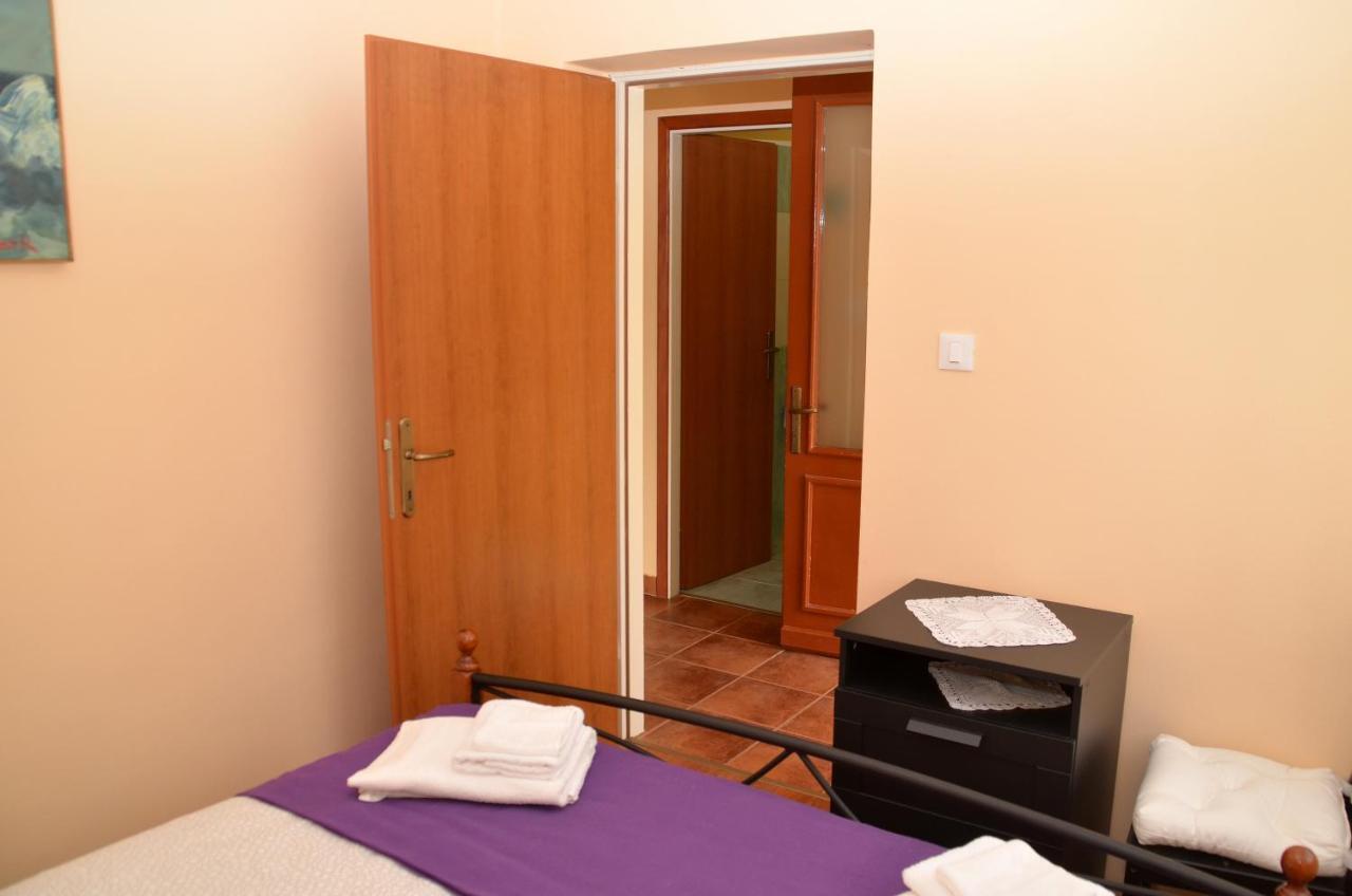 Apartment Renata Ловран Екстериор снимка