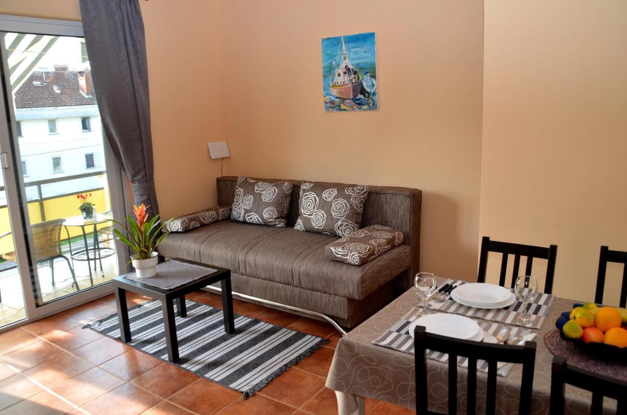 Apartment Renata Ловран Екстериор снимка